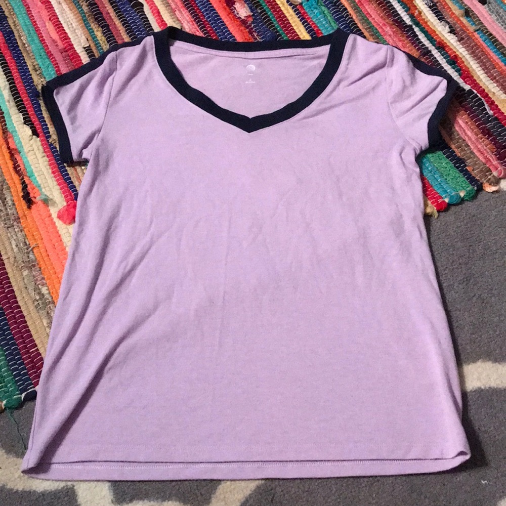 purple v neck tee